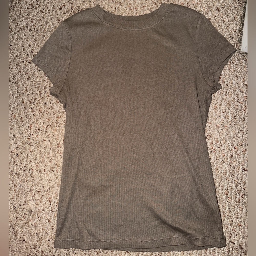 🔴NWOT A new day Crewneck Short Sleeve Tee